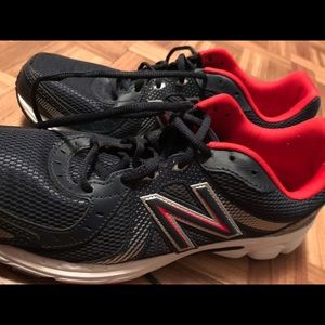 Men’s New Balance Tennis Shoes